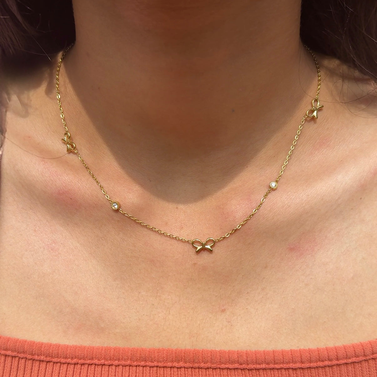 Little Bow Charm necklace