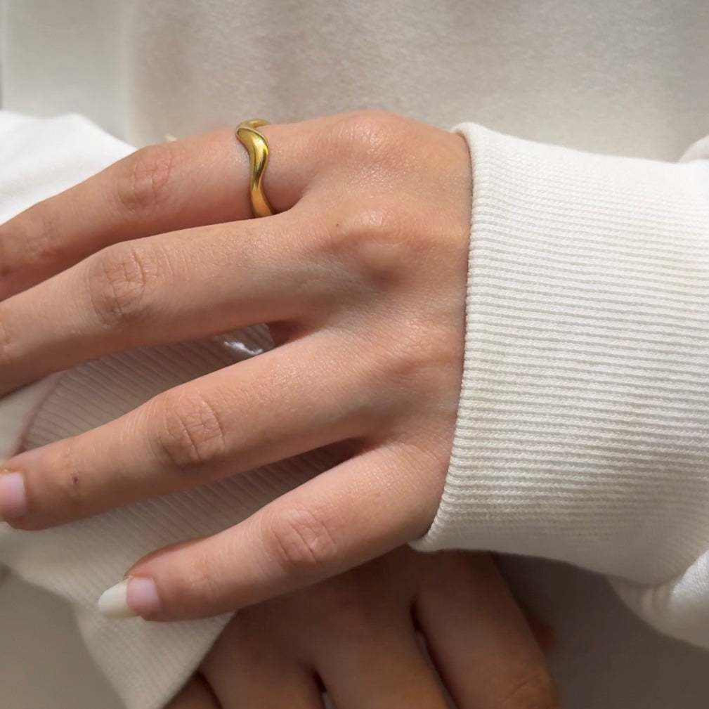 Minimal girls stack