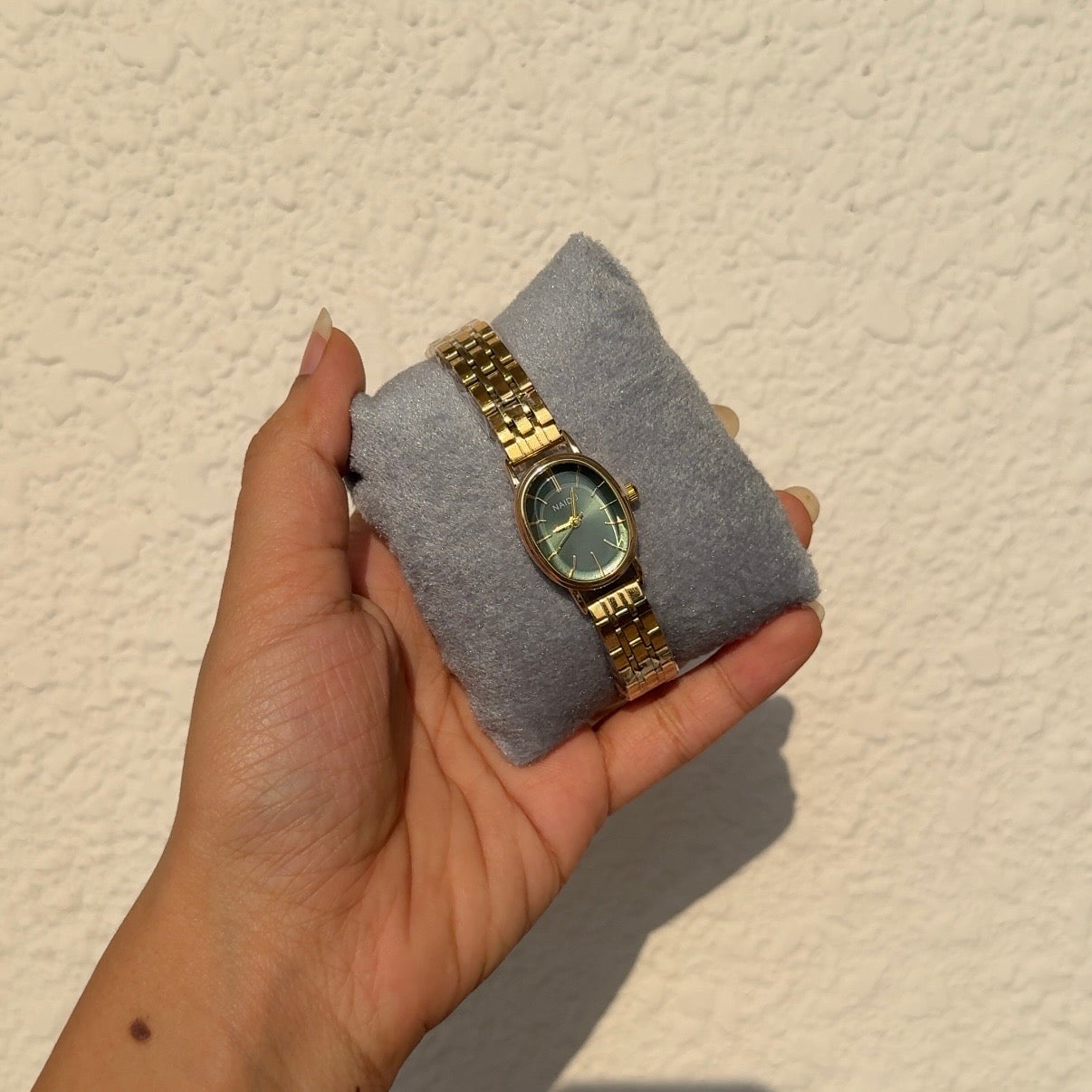 Aura Mini watch (green)