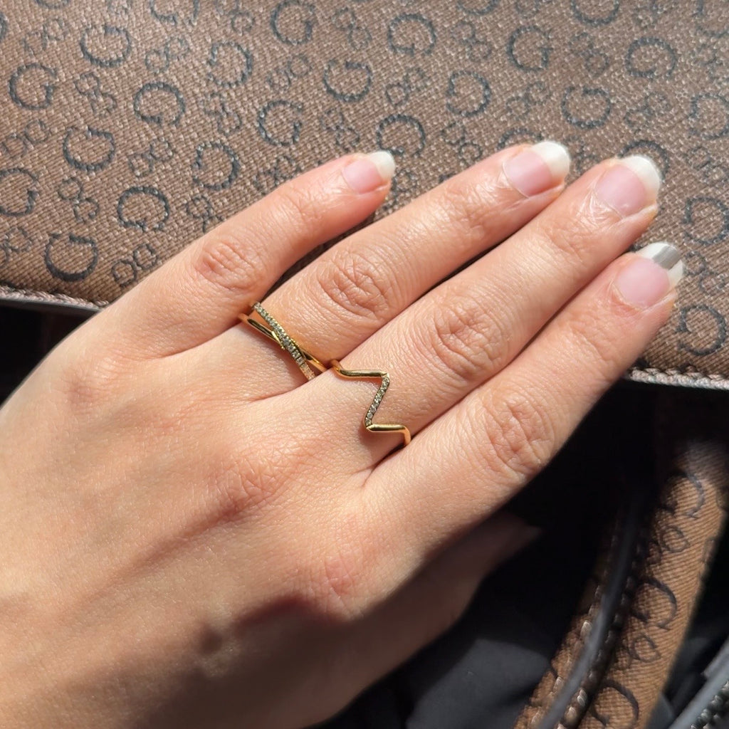 Twinkle Wave Ring