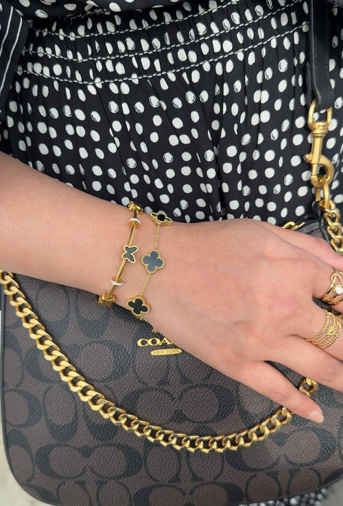 Butterfly bangle