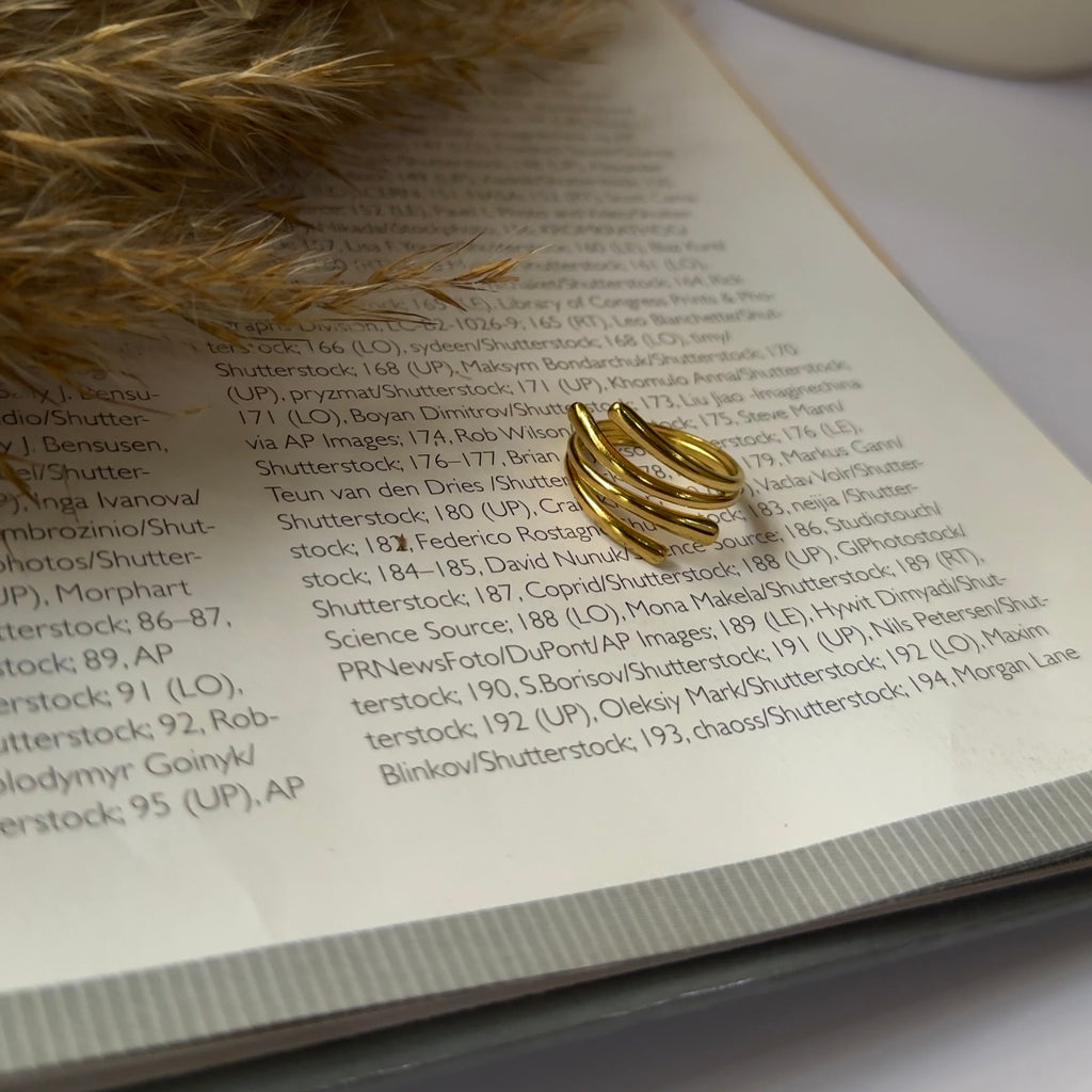 Pure spiral ring