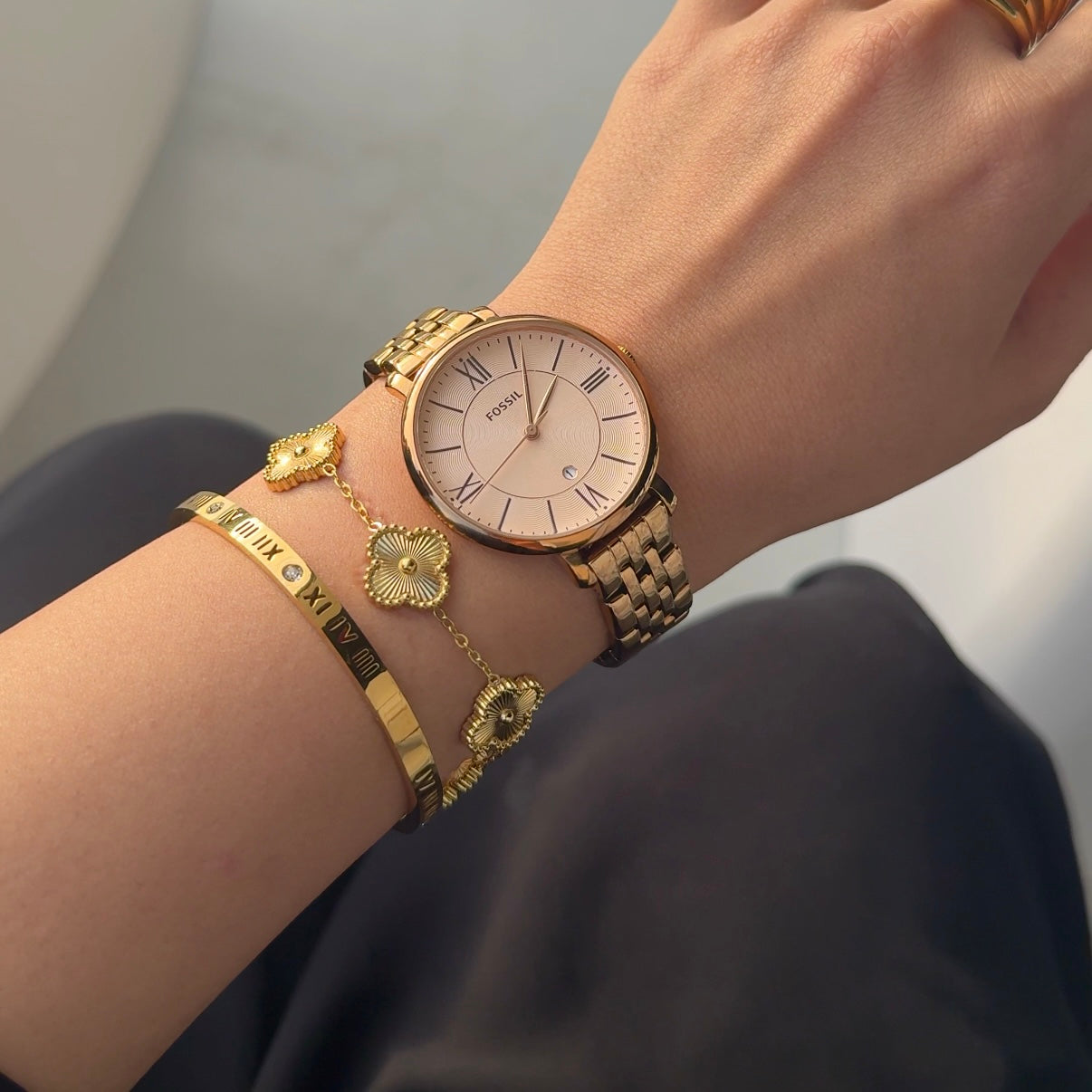 Golden clover bracelet