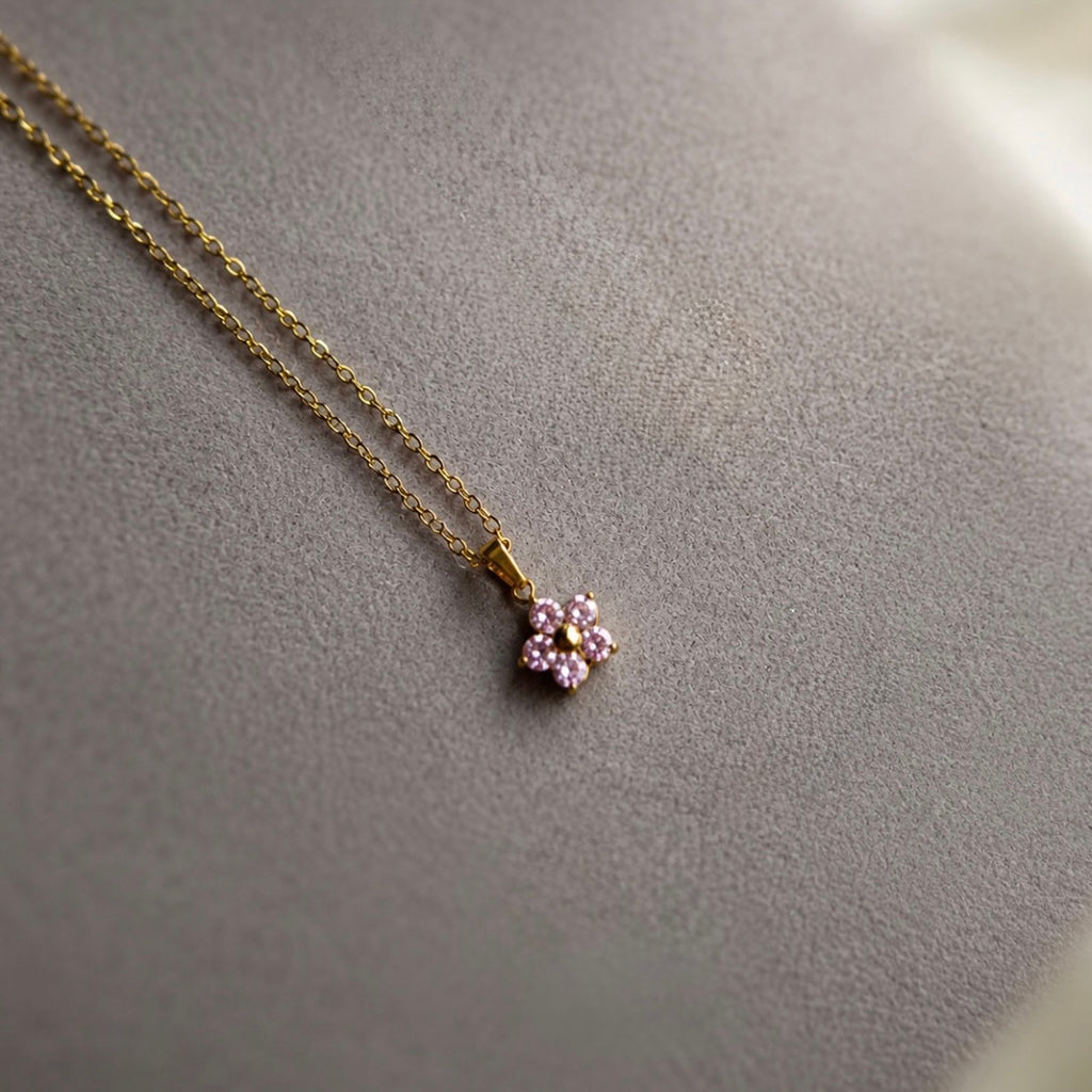 Daisy Bloom necklace