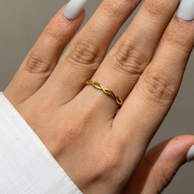 Minimal girls stack