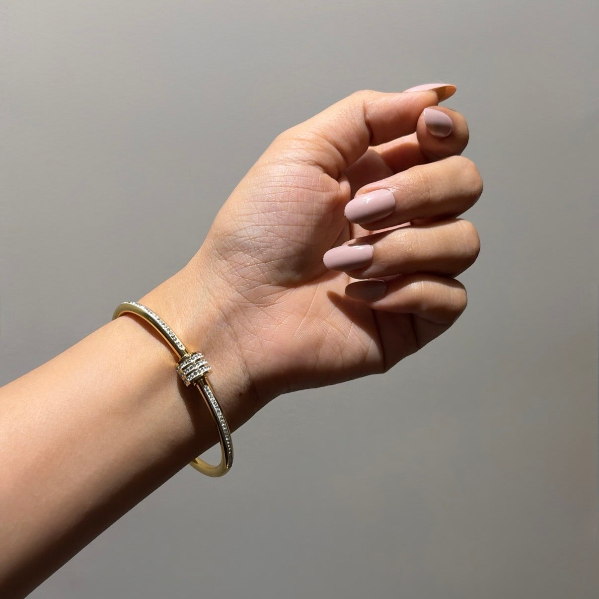 Velora Luxe bangle
