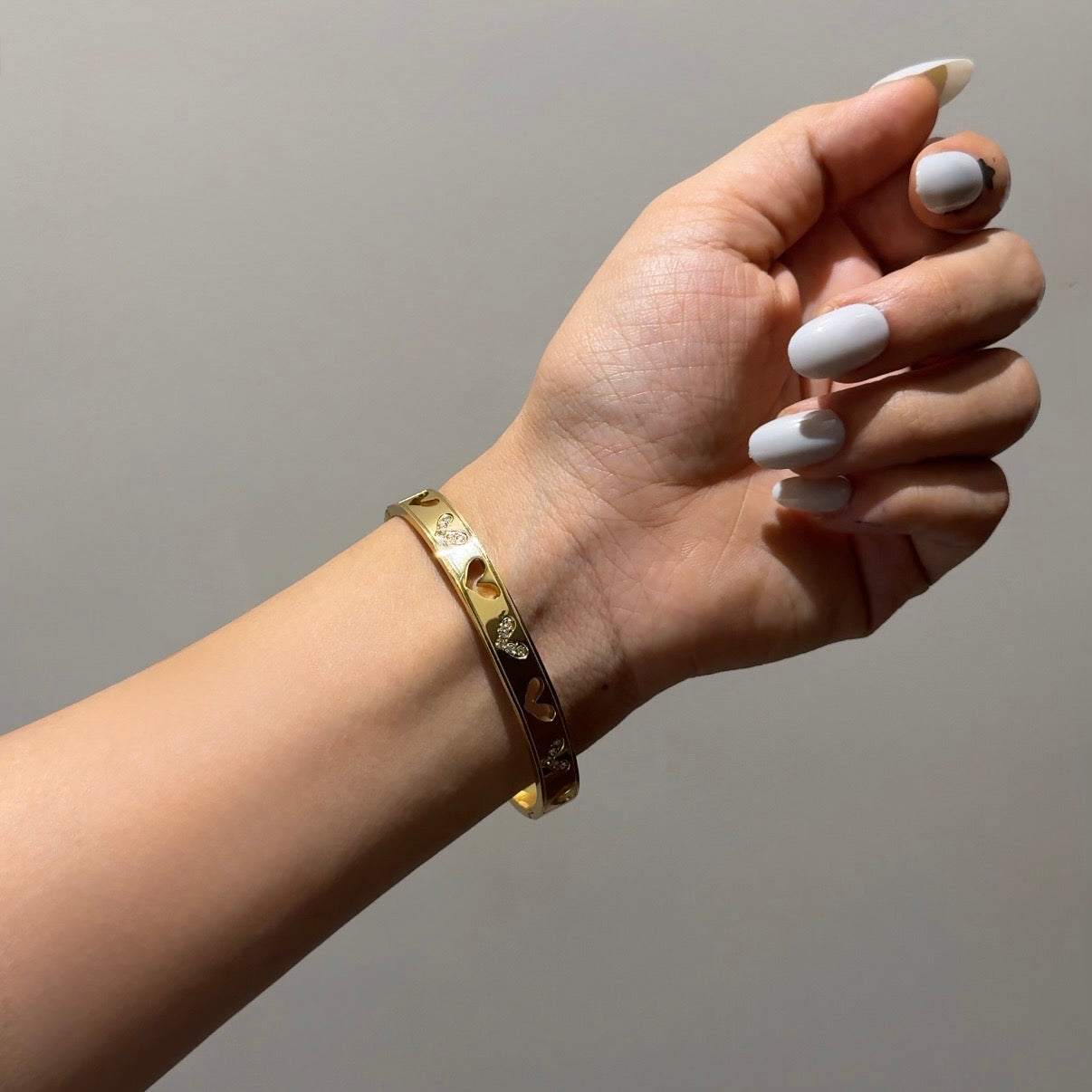 Amora Heart Bangle