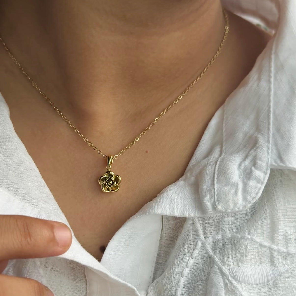 Floral Knot Necklace